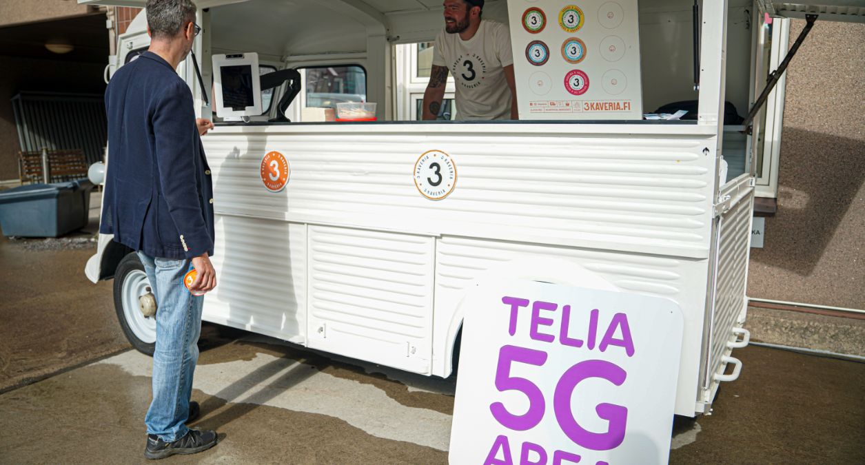 Telia showcases facial recognition payment over 5G